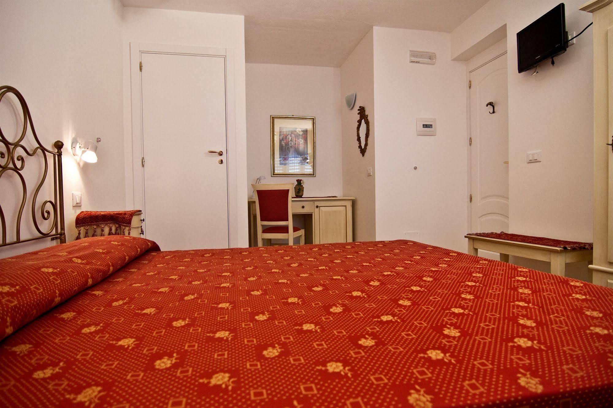 B&B U Palmentu Таорміна Екстер'єр фото